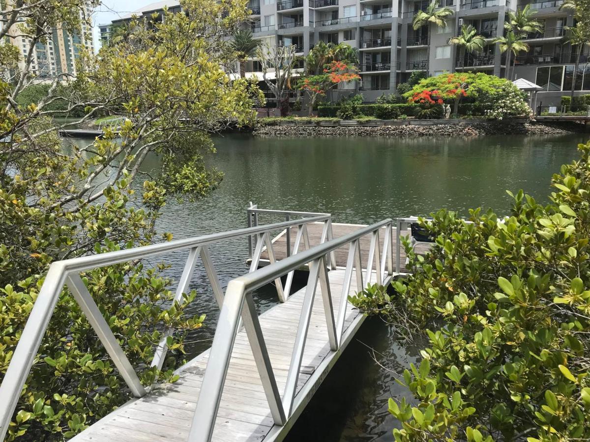 Large Surfers Paradise Apartment With Fantastic Views Gold Coast Luaran gambar